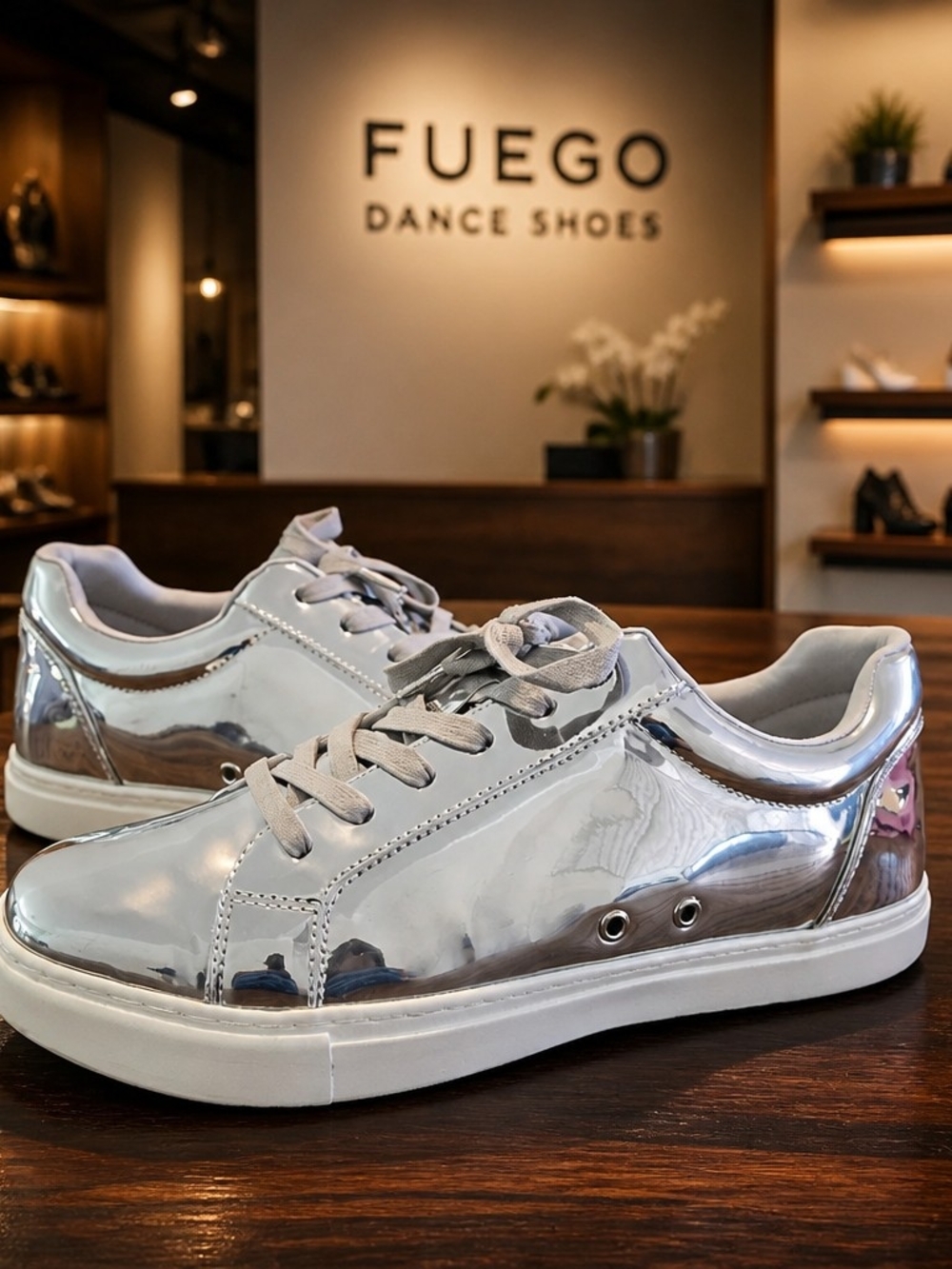 Fuego Low Top Metallic Dance Shoes Unisex Women's Size 11 Mens Size 10